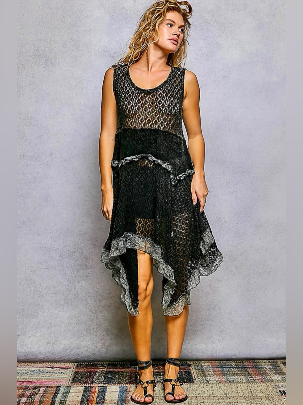 ♥️Hello Gorgeous!! POL Texture Lace Ruffled Sleeveless Dress - Picture 2 of 8